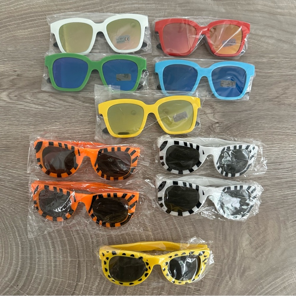 Kids Sunglasses 10 Party Favors Bundle New